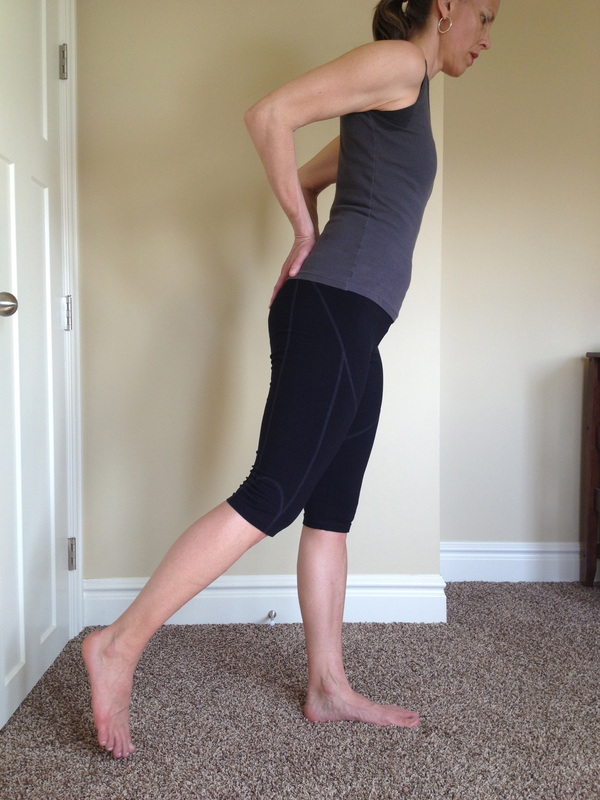 Standing balance with hip extension